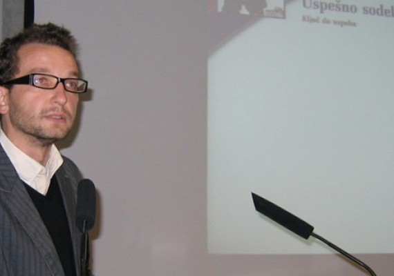 Dr. Marko Milosavljevič, FDV, na konferenci ob izidu knjige.