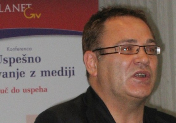 Miloš Čirič, lobist, na konferenci ob izidu knjige.